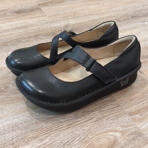Alegria Black Flats with Comfort Sole Women's size 36